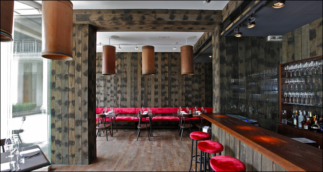 STABLES GRILL: grilled dinner in a colonial style ! STABLES GRILL: grilled dinner in a colonial style !