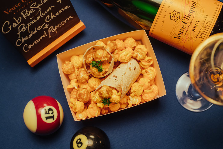 #YellowHour by Veuve Clicquot #YellowHour by Veuve Clicquot