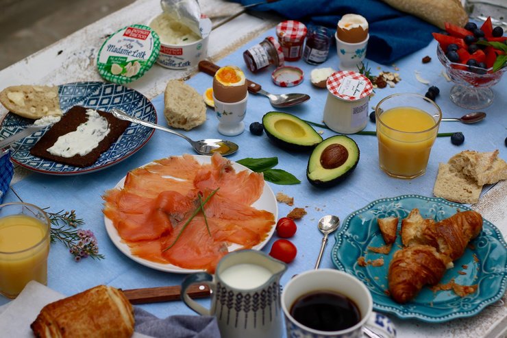 Bed & Breakfast  Bed & Breakfast