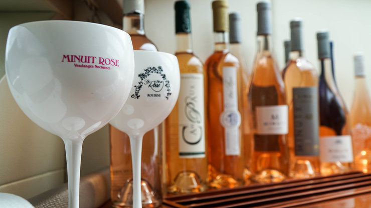 Cheers to summer with Vines & Terroirs Cheers to summer with Vines & Terroirs