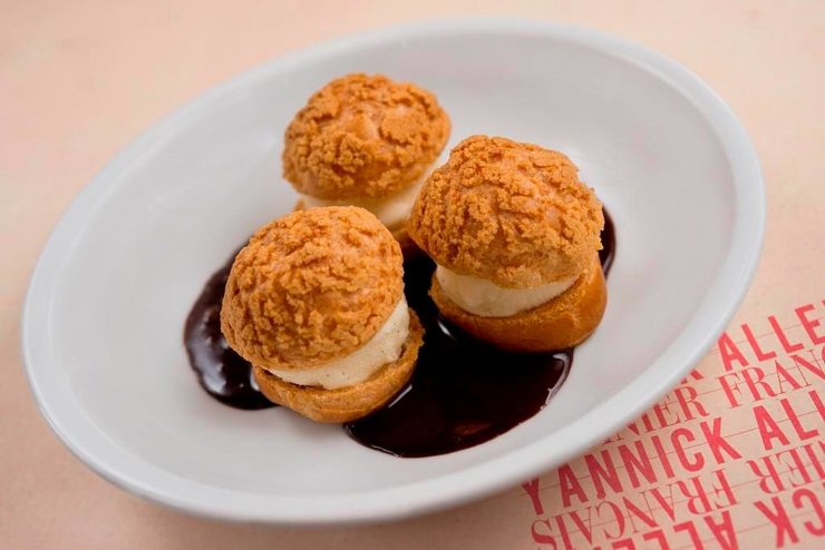 Profiteroles @Terroir Parisien