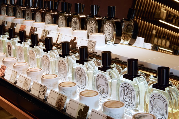 diptyque opens new flagship store and collaborates w/ French artist Nicolas Lefeuvre diptyque opens new flagship store and collaborates w/ French artist Nicolas Lefeuvre