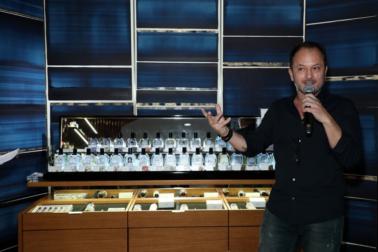 diptyque opens new flagship store and collaborates w/ French artist Nicolas Lefeuvre diptyque opens new flagship store and collaborates w/ French artist Nicolas Lefeuvre