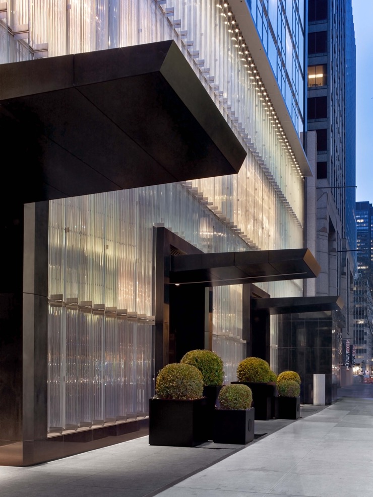 Baccarat Hotel New York: noble heritage with a modern flair on the Fifth Avenue