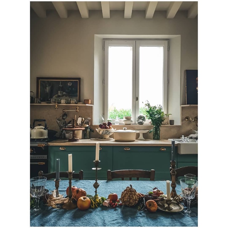 5 French Instagram accounts (in English) to follow for a daily fix of French lifestyle
