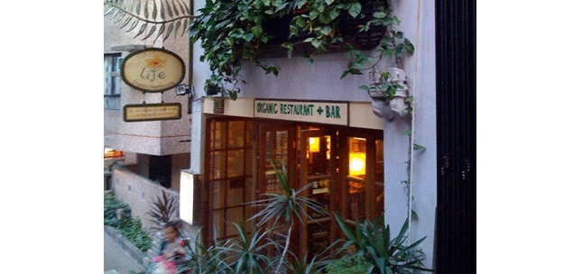 Life Café: THE organic eatery in Soho
