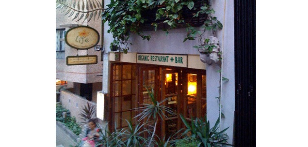 Life Café: THE organic eatery in Soho Life Café: THE organic eatery in Soho