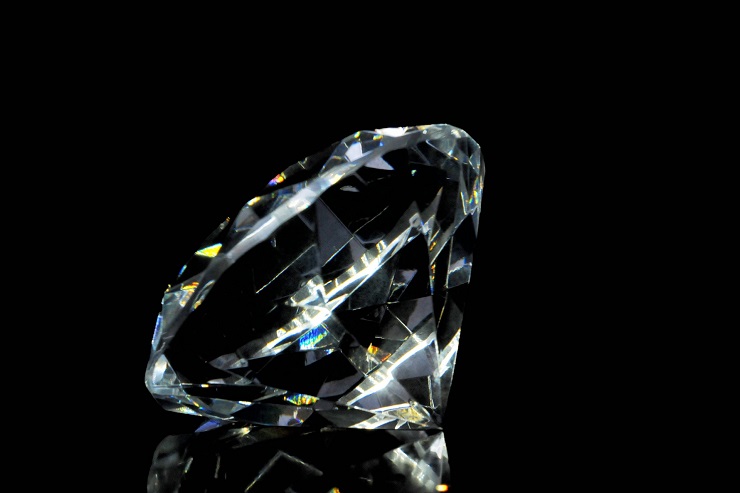 How are lab-grown diamonds made?