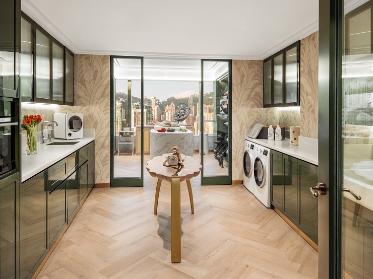 Island Shangri-La, Hong Kong redefines family-friendly luxury. Island Shangri-La, Hong Kong redefines family-friendly luxury.