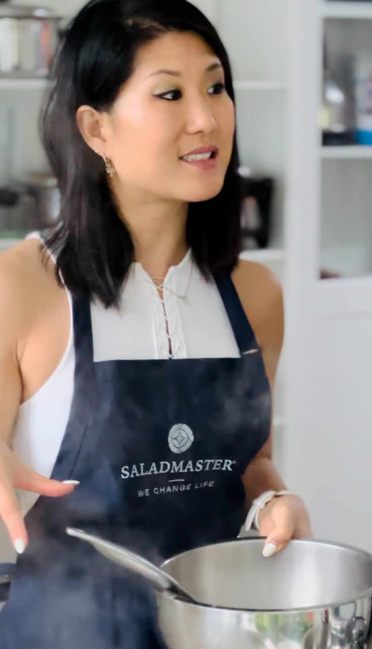 In conversation with: Juliette, certified nutrition coach and founder of Newtrition In conversation with: Juliette, certified nutrition coach and founder of Newtrition