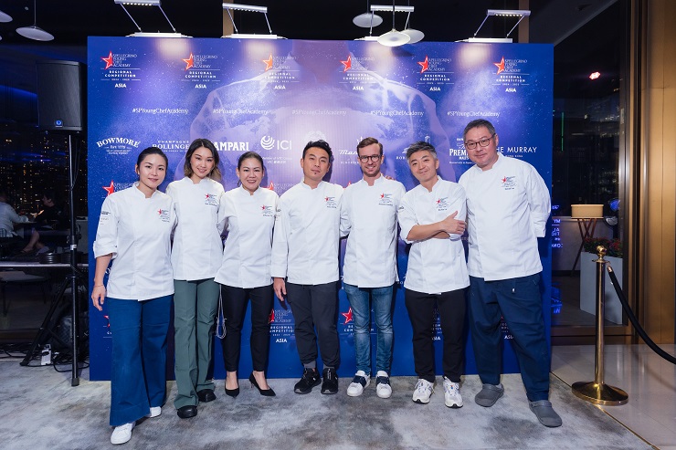 From left to right: Vicky Lau, Chudaree ‘Tam’ Debhakam, Johanne Siy, Vicky Cheng, Alessandro Guardini, Richie Lin, and David Lai From left to right: Vicky Lau, Chudaree ‘Tam’ Debhakam, Johanne Siy, Vicky Cheng, Alessandro Guardini, Richie Lin, and David Lai