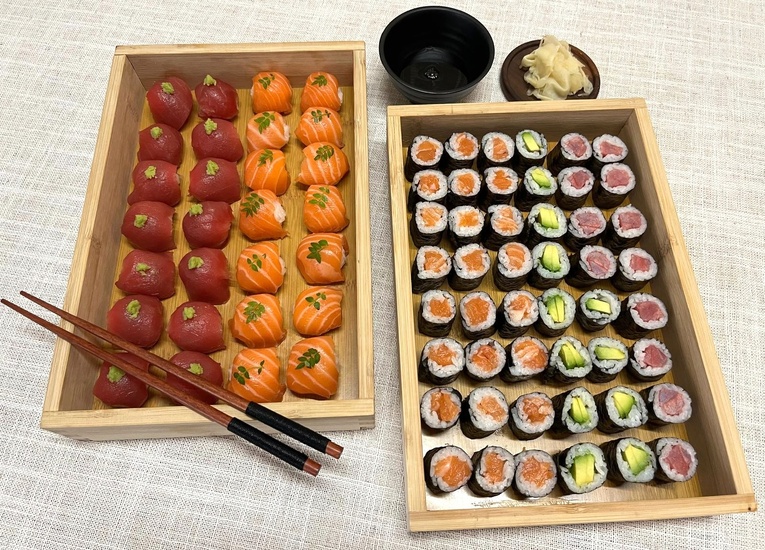 Sushi cravings? Higasa Sushi delivers premium sushi to your door, without hefty markups Sushi cravings? Higasa Sushi delivers premium sushi to your door, without hefty markups
