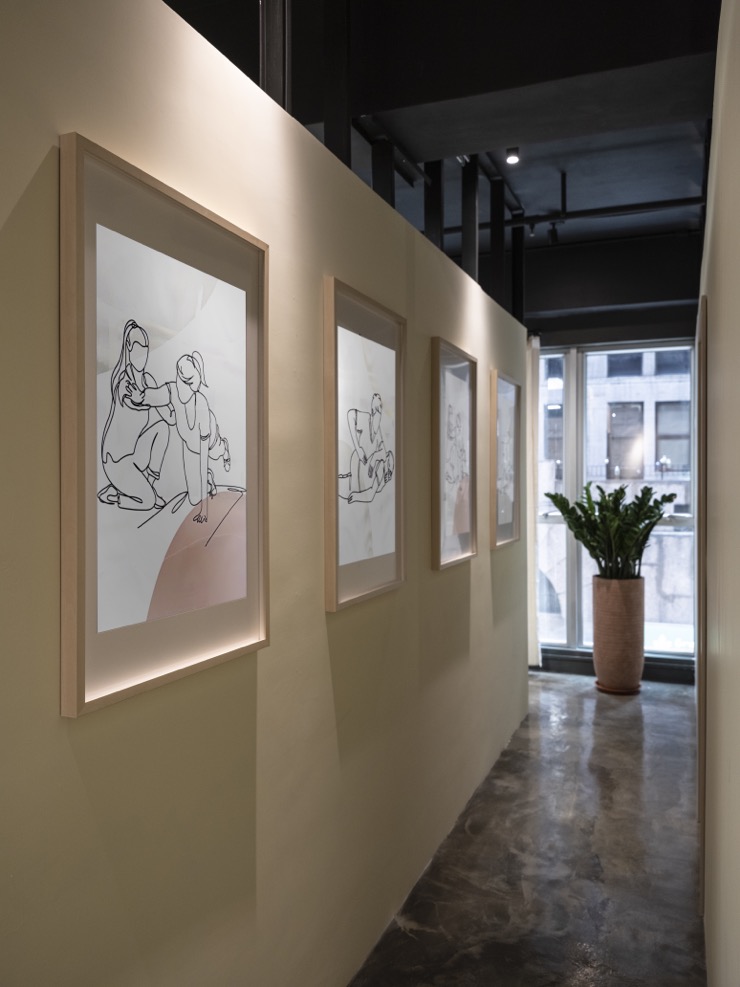 Why I Finally Tried a Chiropractor in Hong Kong (Postpartum!) Why I Finally Tried a Chiropractor in Hong Kong (Postpartum!)