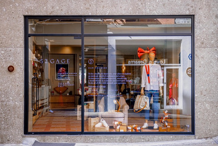 In conversation with … Jean Mano and Antoine Vatar, curators and founders of 52 Gage In conversation with … Jean Mano and Antoine Vatar, curators and founders of 52 Gage