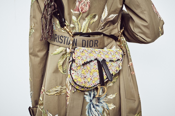 Christian Dior Saddle Bag - Runway edition - Embroidered Canvas