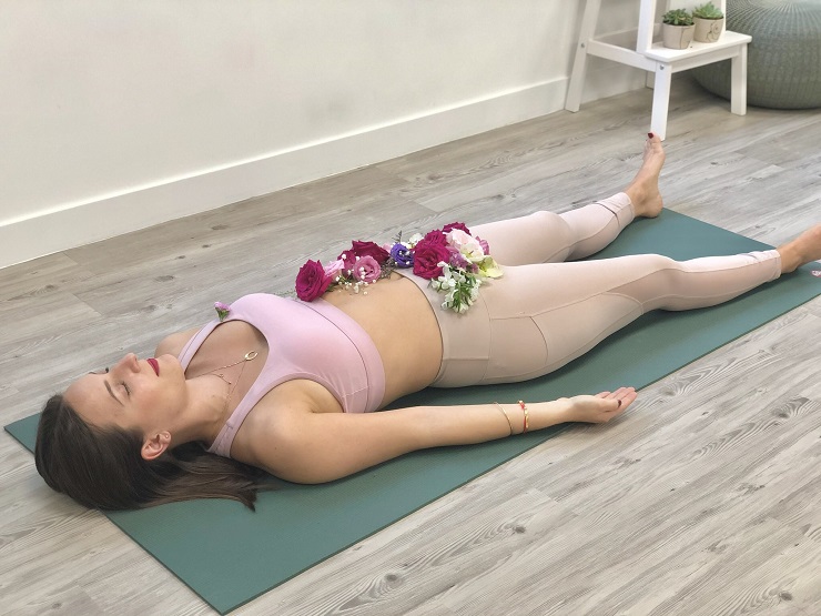 HER Yoga Practice: a yoga practice to reconnect with your cycle and your body