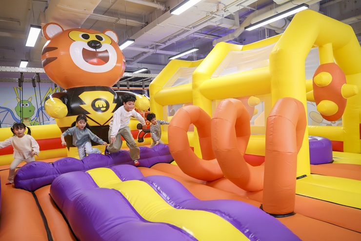 Kiztopia lands on Hong Kong Island – and it’s huge Kiztopia lands on Hong Kong Island – and it’s huge