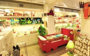 Thousands of toys at Jellybean