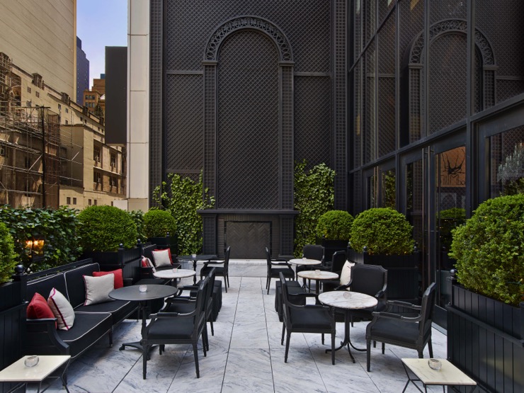 Baccarat Hotel New York : une adresse prestigieuse à deux pas de la Cinquième Avenue