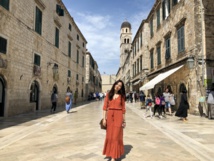 Pourquoi l’huile d’églantier est notre allié beauté de la rentrée ? Pourquoi l’huile d’églantier est notre allié beauté de la rentrée ?