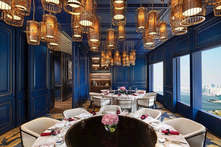 Man Wah : un vent de fraicheur pour fêter plus de 50 ans d’excellence gastronomique Man Wah : un vent de fraicheur pour fêter plus de 50 ans d’excellence gastronomique