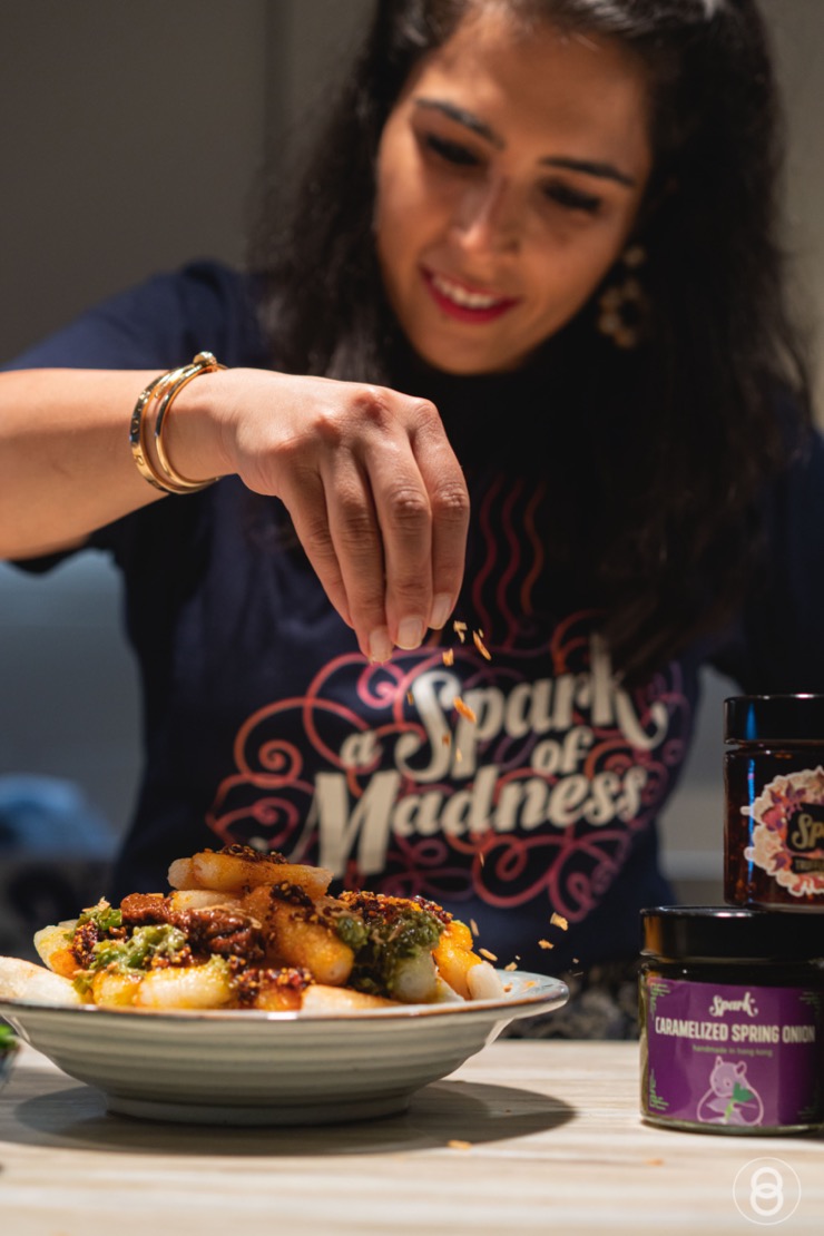 Conversation avec: Simran Savlani, fondatrice de A Spark of Madness