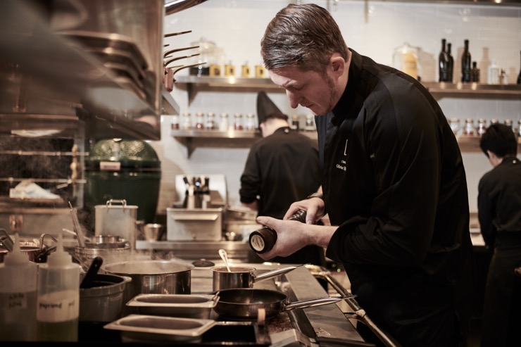 Chef étoilés d’Hong Kong – Olivier Elzer, Culinary Director à L’Envol