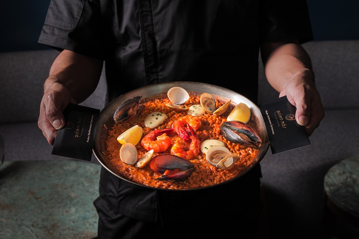 Quiero Mas : Sangria et Paella sur Wellington Street