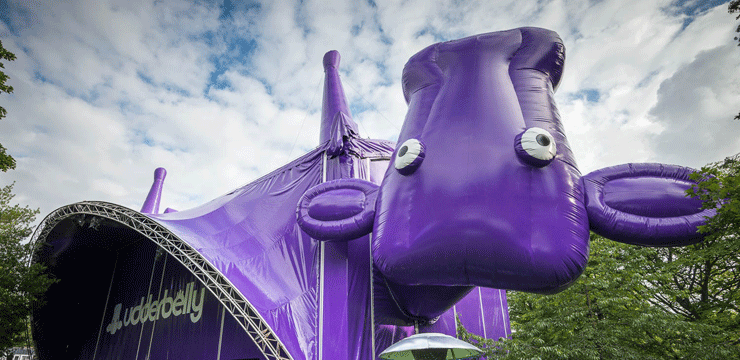 The Udderbelly Festival s’installe au Central Harbourfront Event Space The Udderbelly Festival s’installe au Central Harbourfront Event Space